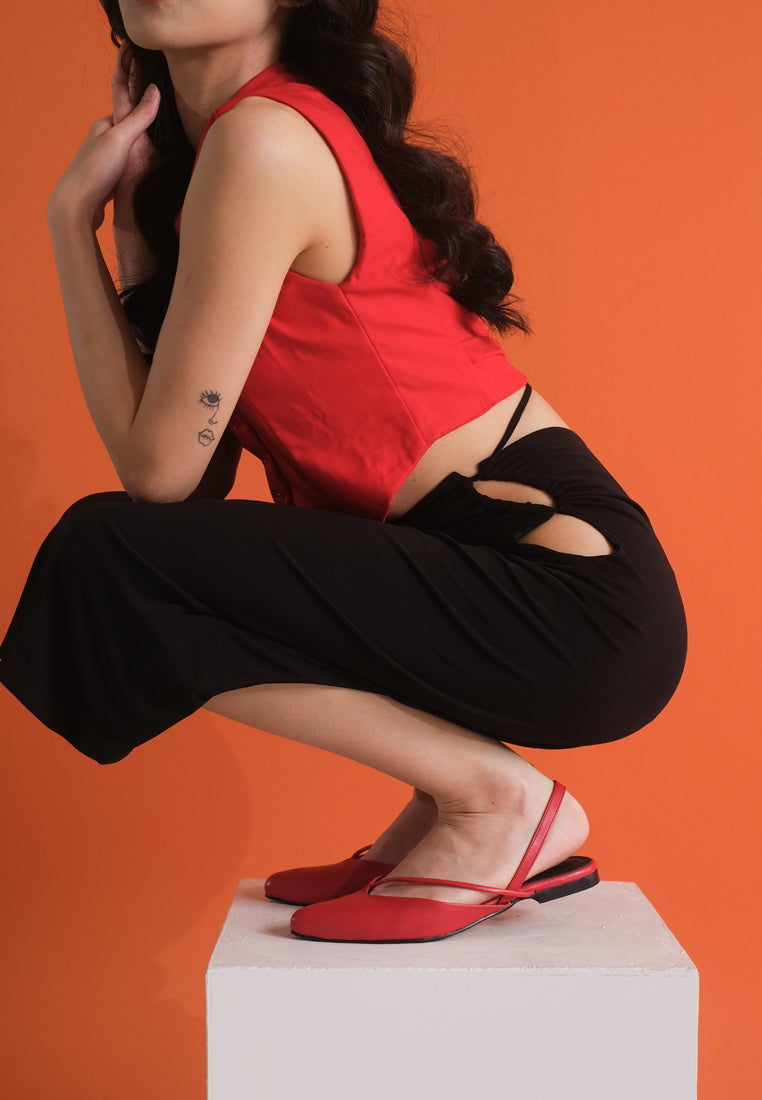 Cleora in Red
