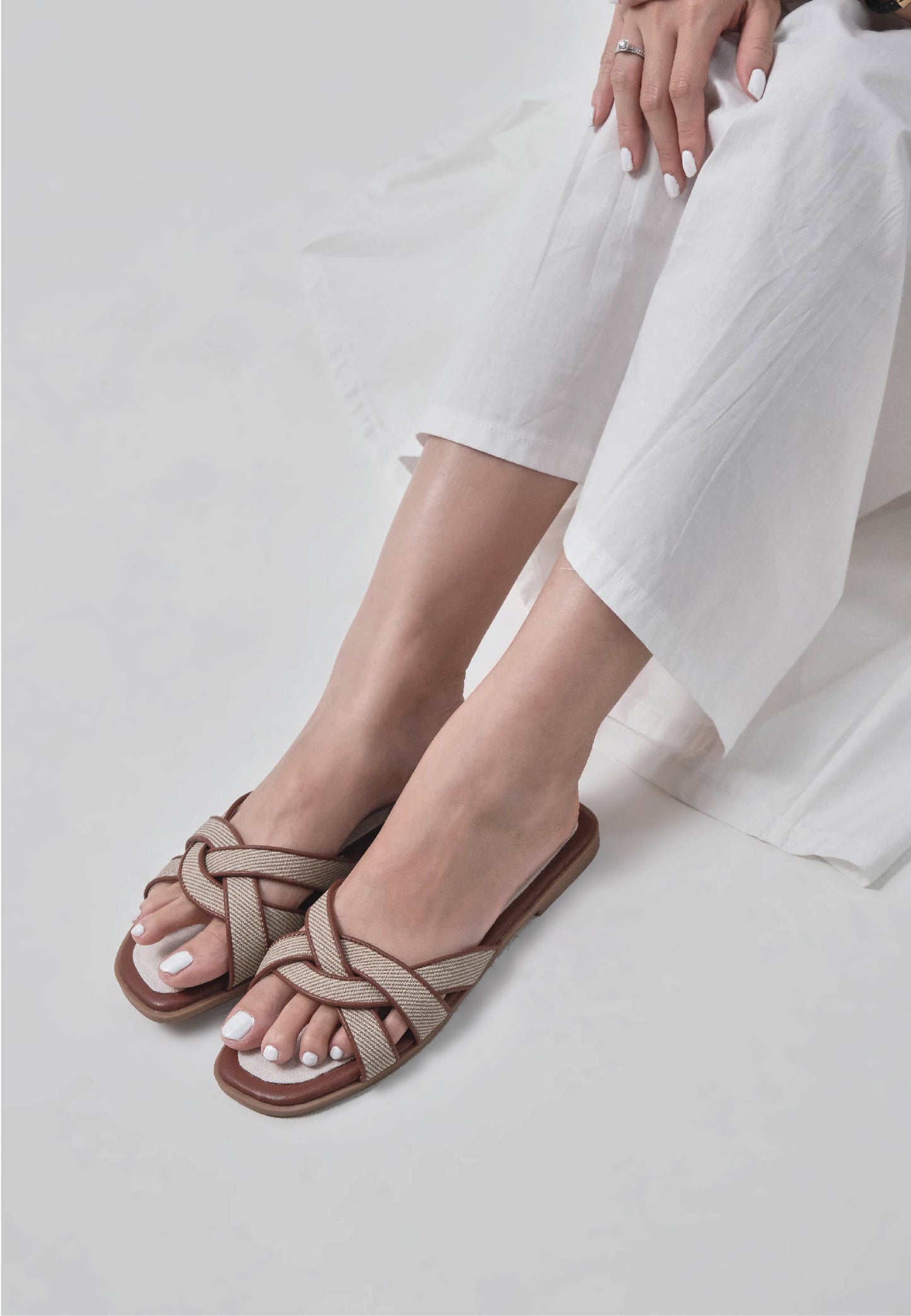 Kira Sandals in Camel