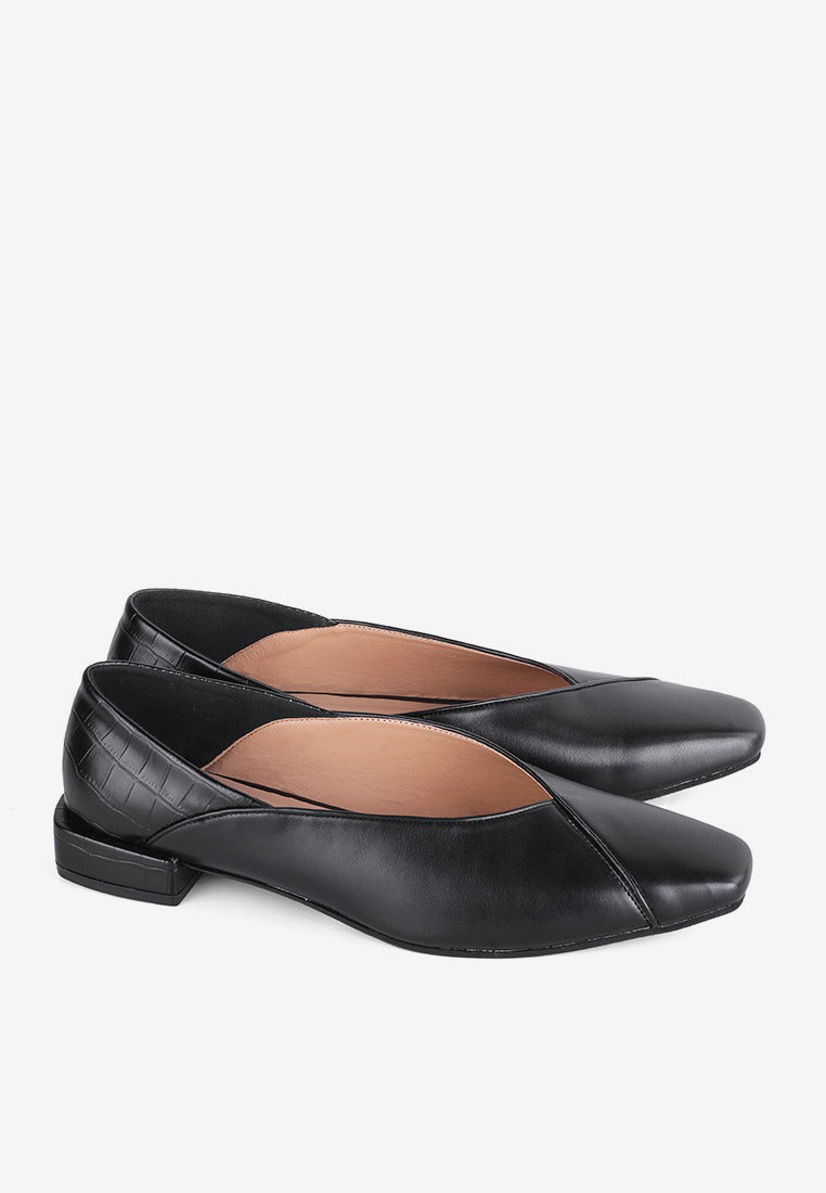 Tezza in Black