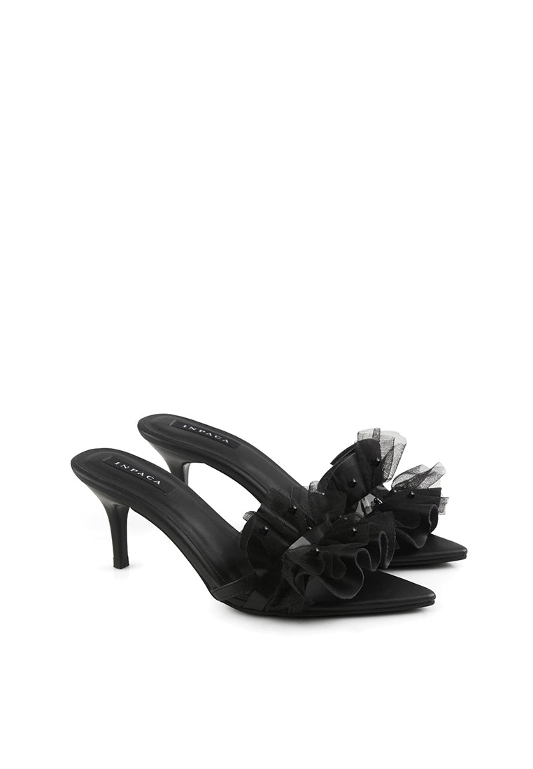 Carole in Black