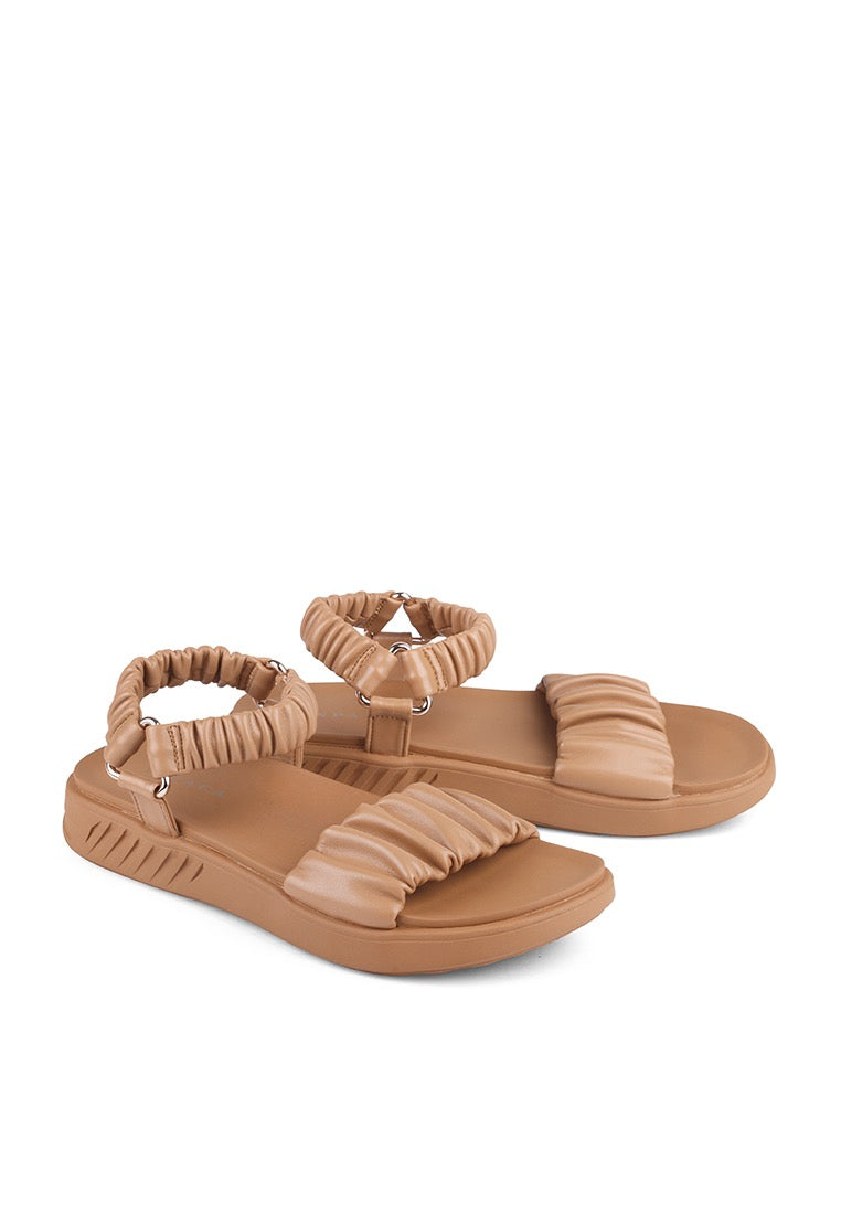 Malva in Tan