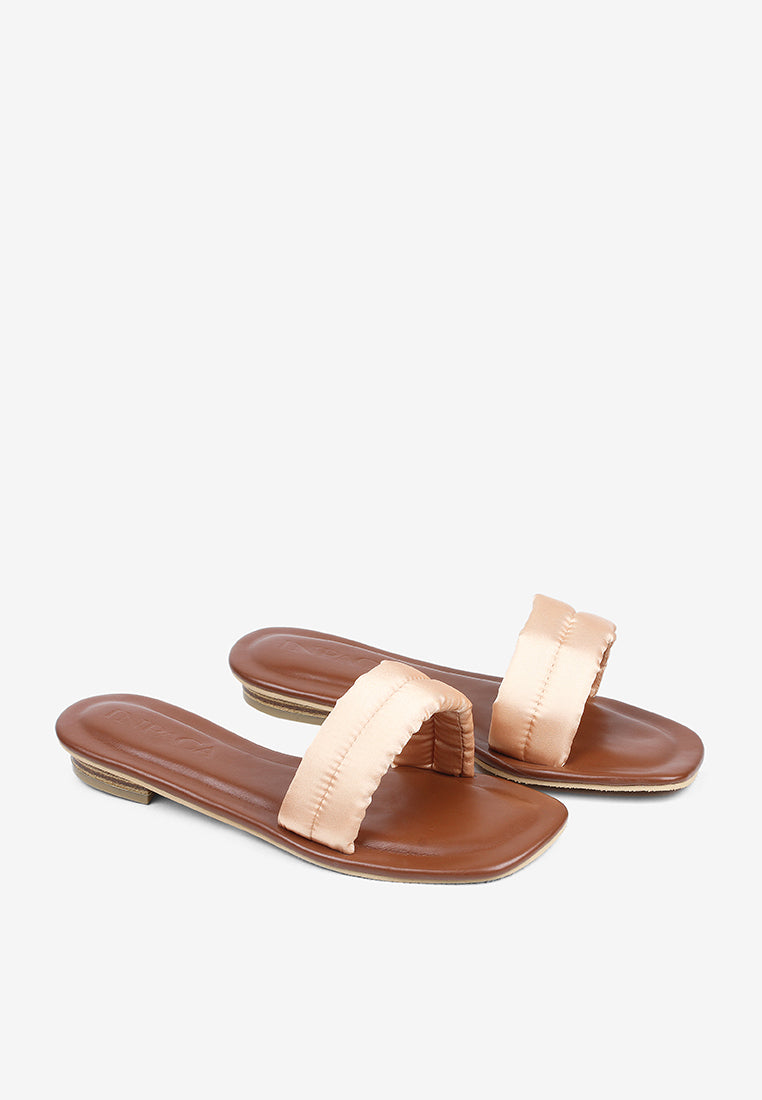 Alba in Caramel