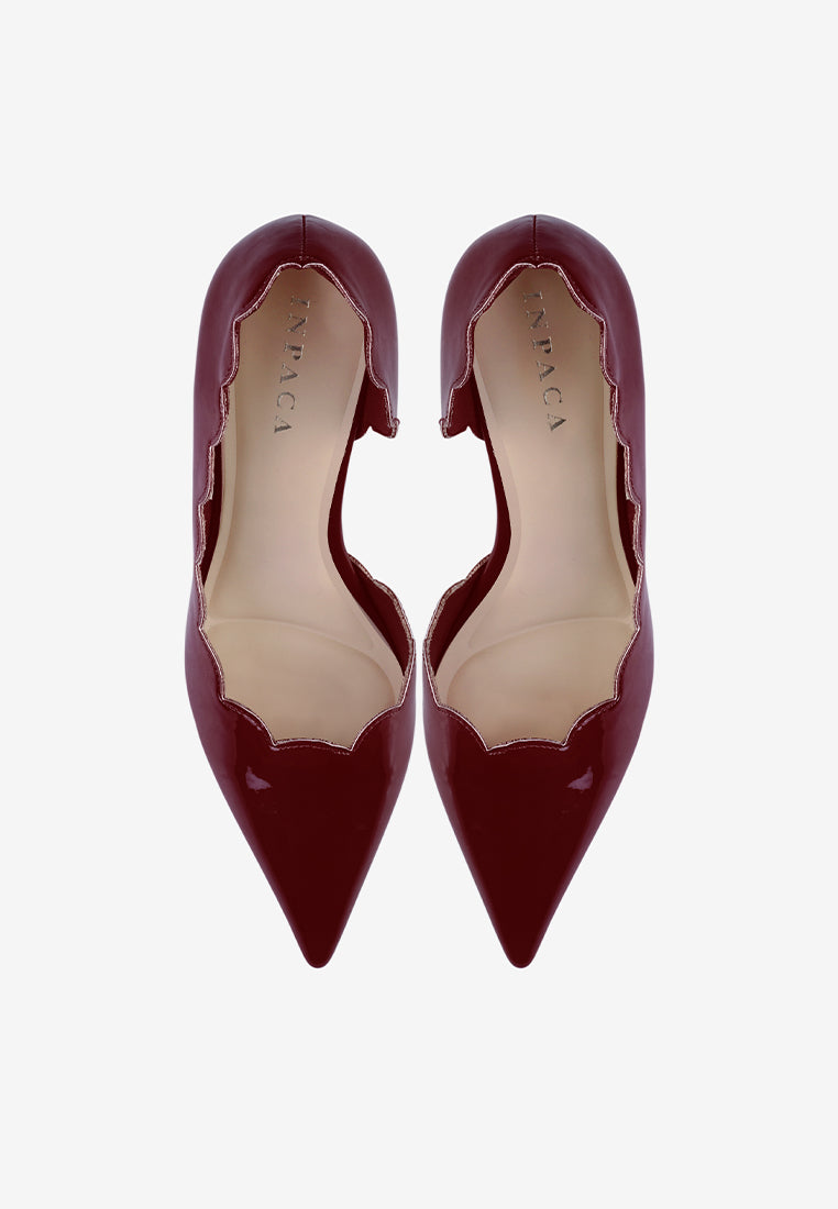 Quille in Maroon