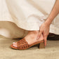 Galle in Brown