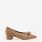 Patrina in Beige