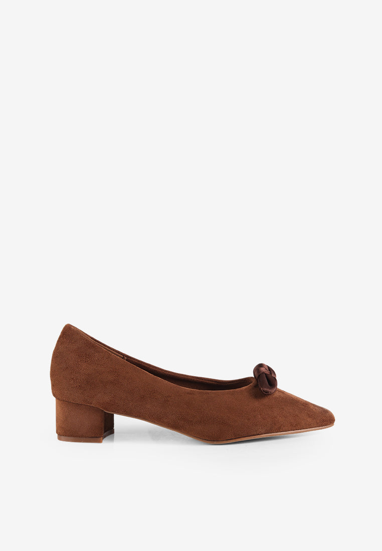 Patrina in Tan