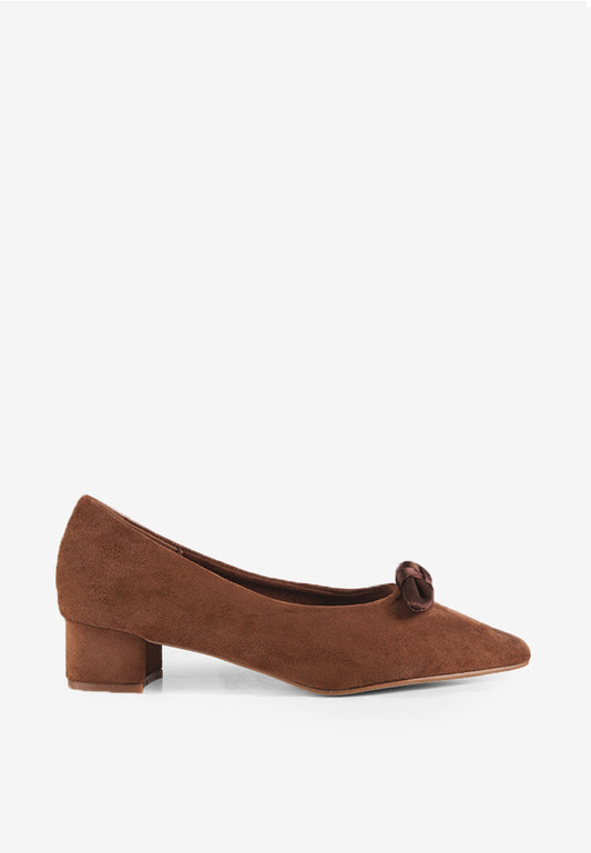 Patrina in Tan