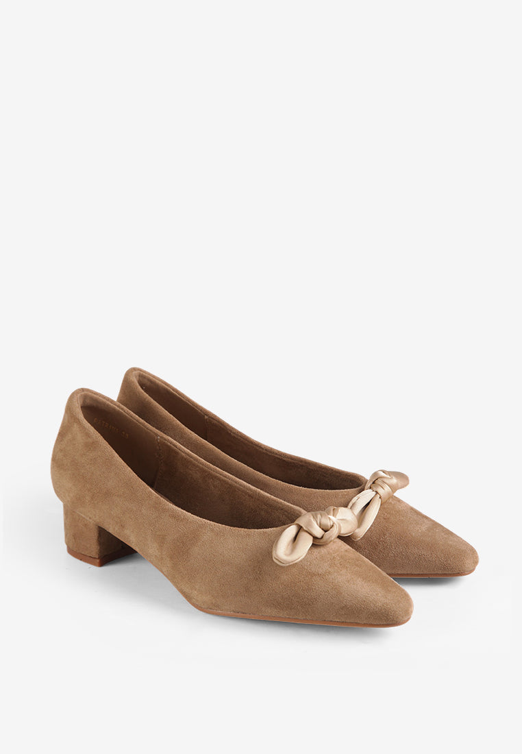 Patrina in Beige