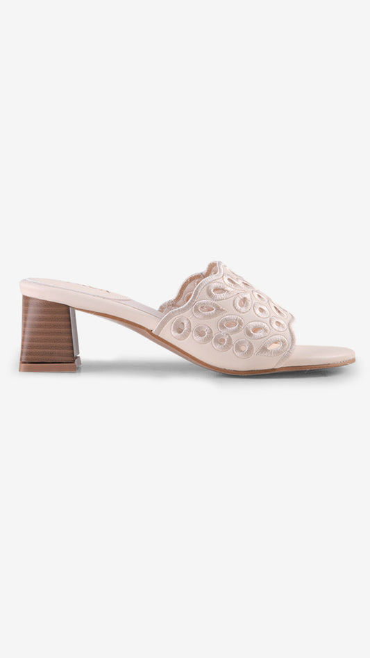 Galle in Beige